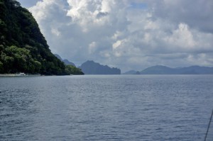 THE PHILIPPINES – A BACKPACKER’S GUIDE - The ocean in it's pure form