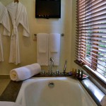 THE CRIMSON RESORT & SPA – MACTAN, CEBU – PHILIPPINES - The bathroom