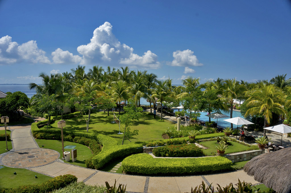 THE CRIMSON RESORT & SPA – MACTAN, CEBU – PHILIPPINES - The garden and pool area