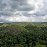 THE PHILIPPINES – A BACKPACKER’S GUIDE - The name chocolate comes the color of the grass in autumn