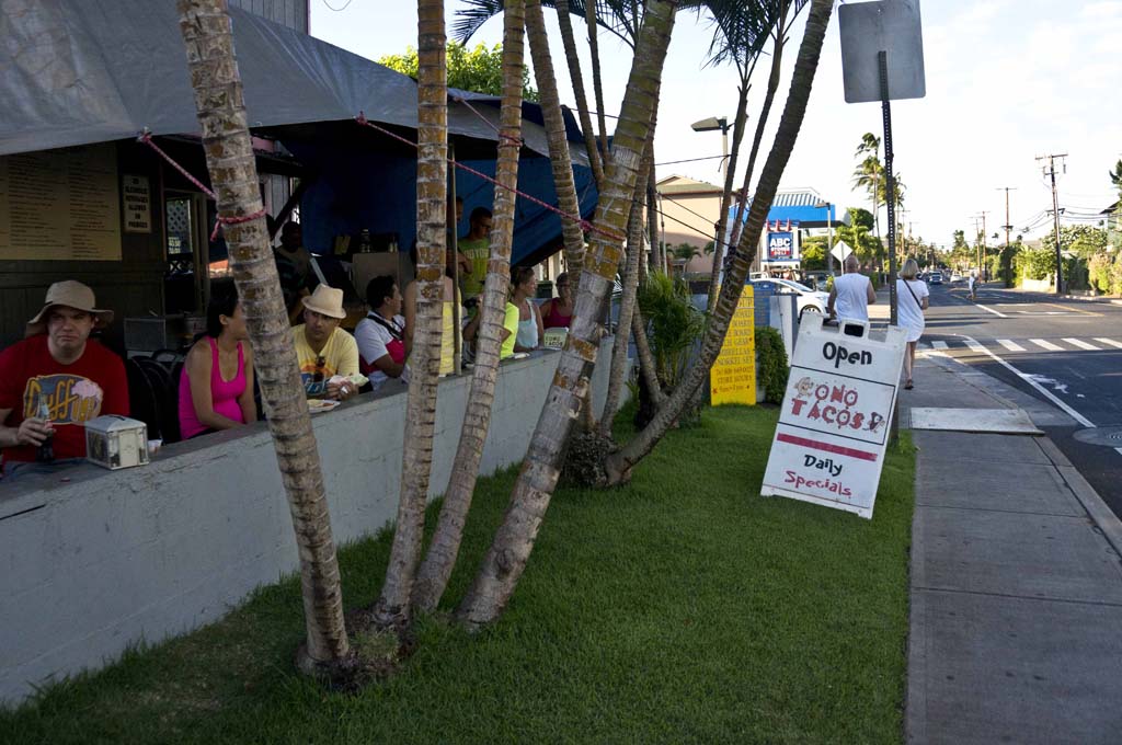 ONO TACOS – MAUI, HI – USA - A cute small restaurant